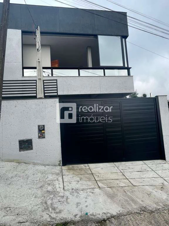 Casa de 218 m² con 3 dormitorios y lavandería con lavadora — photo 2