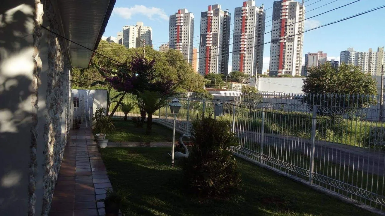 3 quartos e varanda gourmet: casa de 220 m² — photo 3