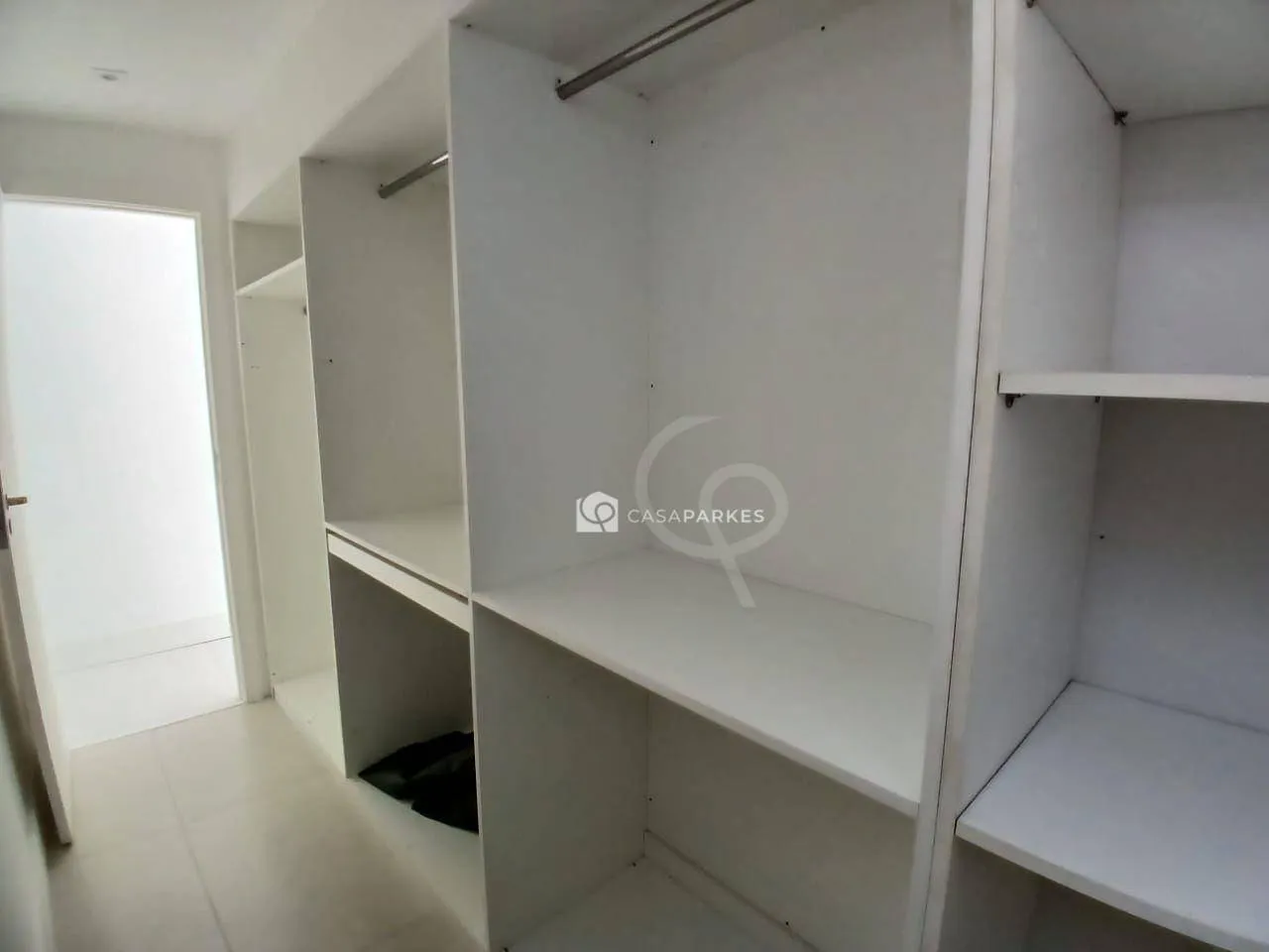 Penthouse with 3 bedrooms and 4 bathrooms — photo 13