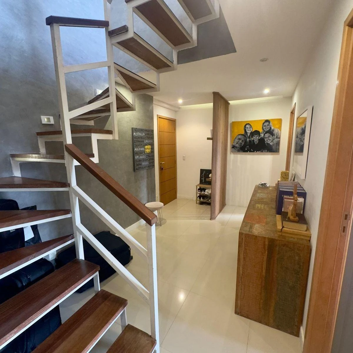 Furnished 213 m² duplex penthouse with 4 bedrooms and 3 parking — photo 37