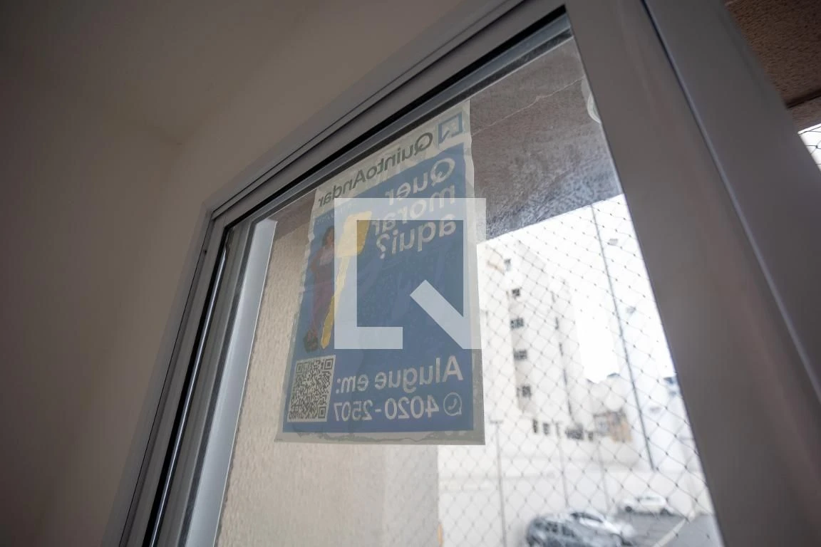 2-bedroom apartment in a building with a gym — photo 41