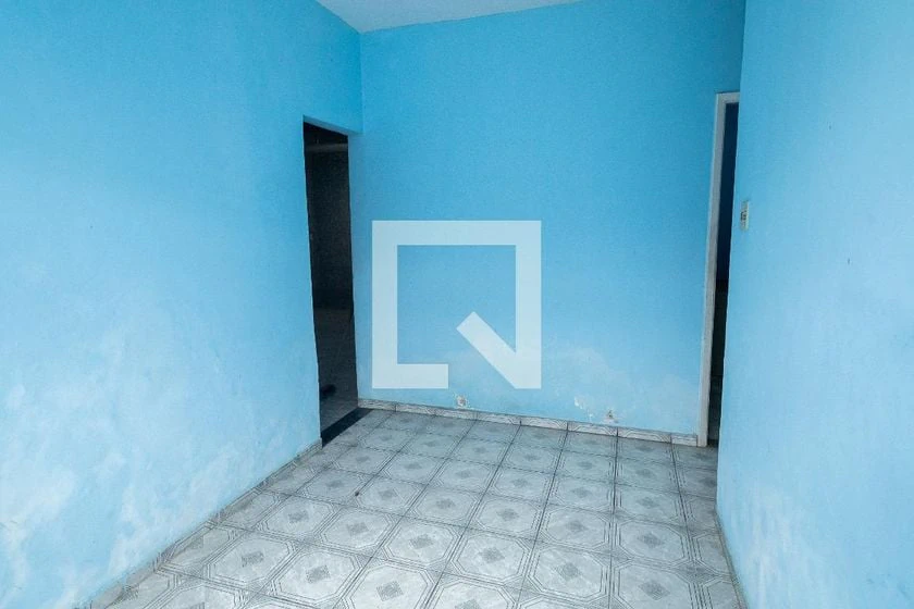 3-bedroom house with private garden and laundry area — photo 16