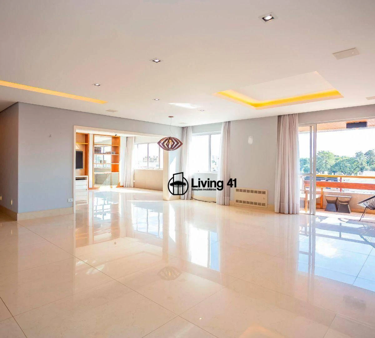 Apartamento de 332 m² com 2 suítes e varanda — photo 4