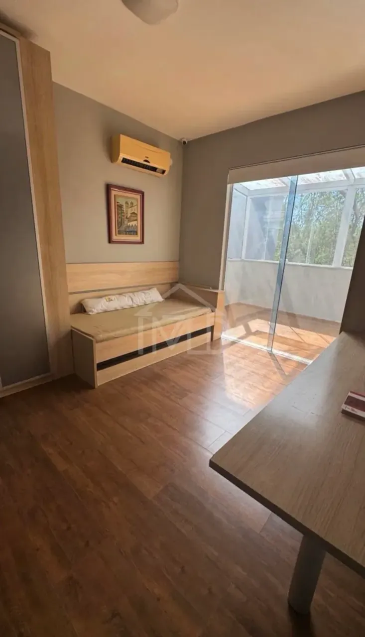 Casa com 4 quartos e 5 banheiros, com 3 vagas — photo 9