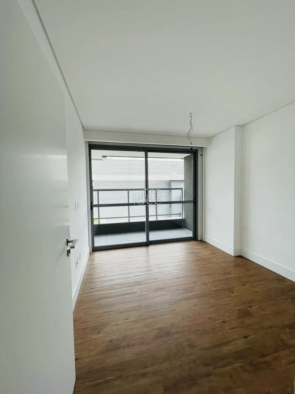 1-bedroom apartment with 50.35 m² and 1 parking space — photo 18