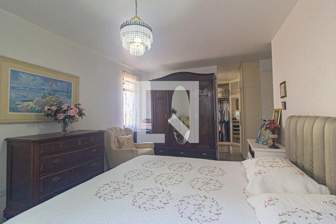 Ванна та 4 спальні: будинок 350 м² — photo 15