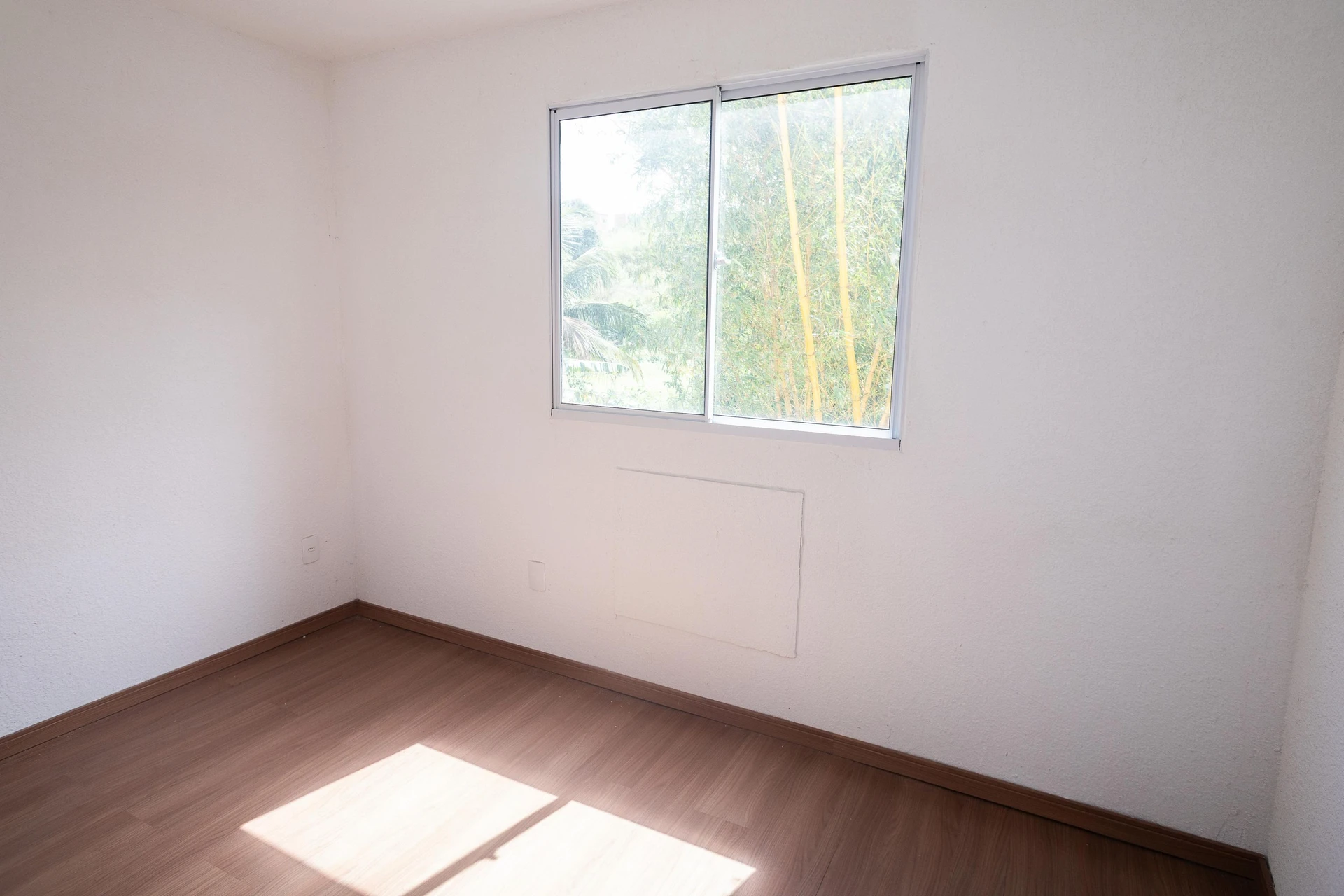 Apartamento sem mobília com 2 quartos e jardim privativo — photo 10
