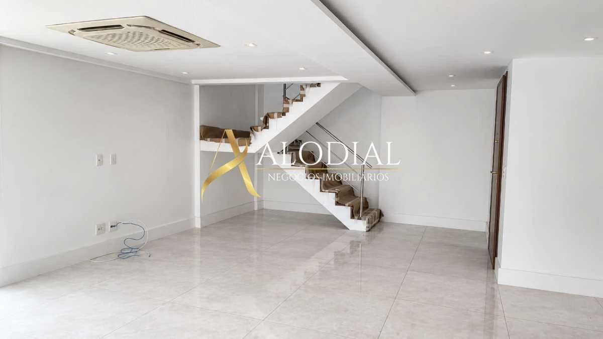 Квартира 660 м² с 3 спальнями и 5 ванными — photo 19