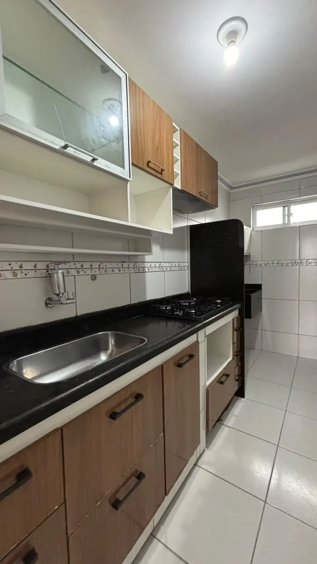 Квартира: 2 спальні, 1 з власною ванною кімнатою, 55 м²