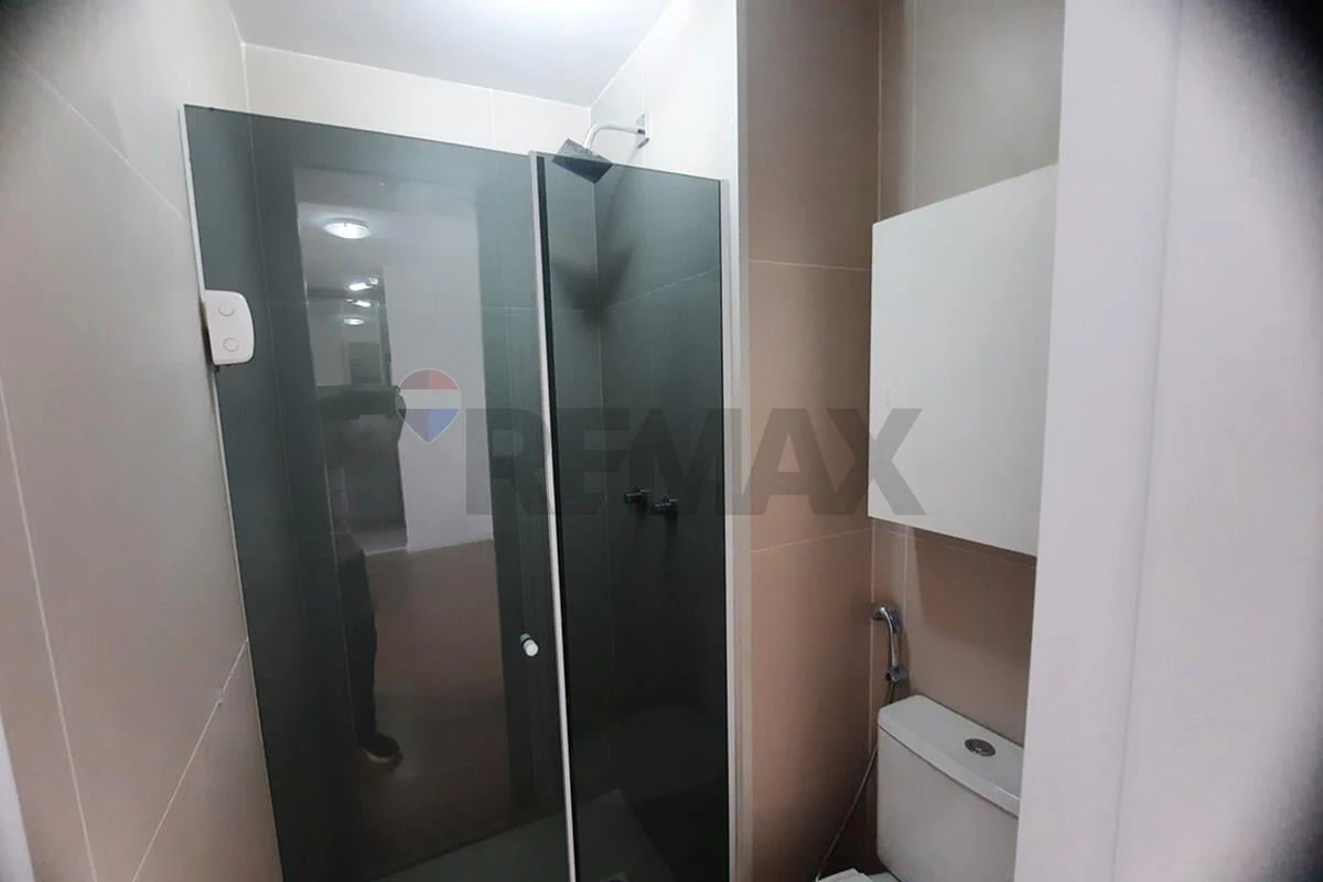 Квартира з 1 спальнею 35 м² і балконом — photo 16