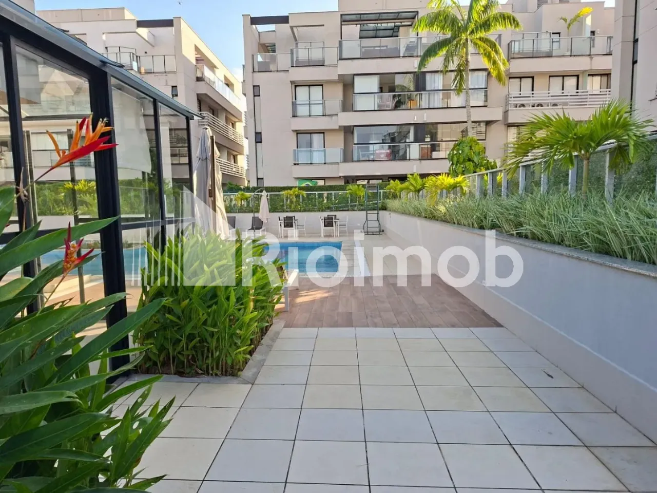 House with 4 bedrooms and 3 bathrooms, balcony grill — photo 9