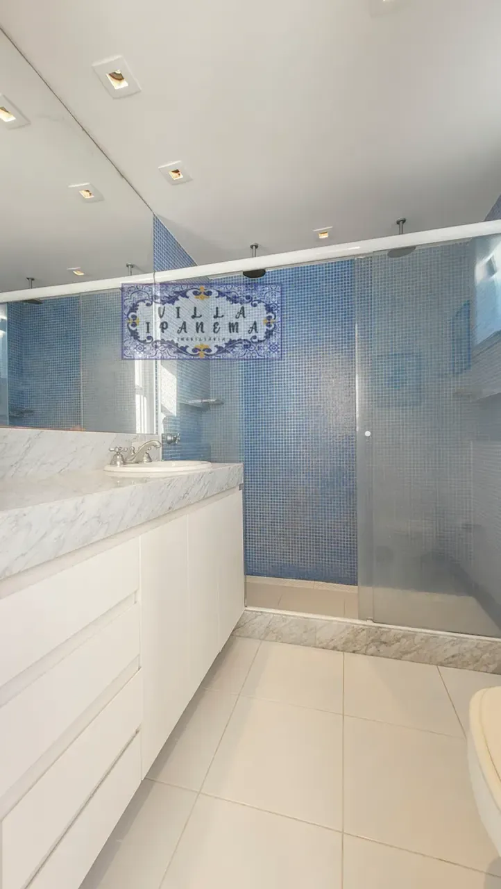 3-bedroom apartment with floor-to-ceiling windows — photo 13
