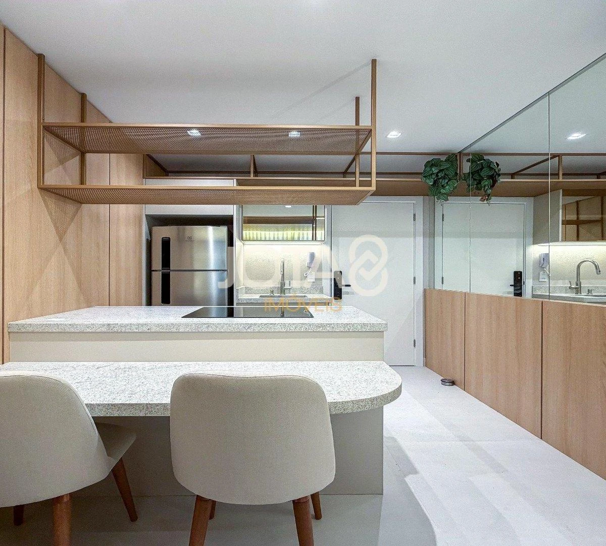 One-bedroom apartment with floor-to-ceiling windows — photo 6