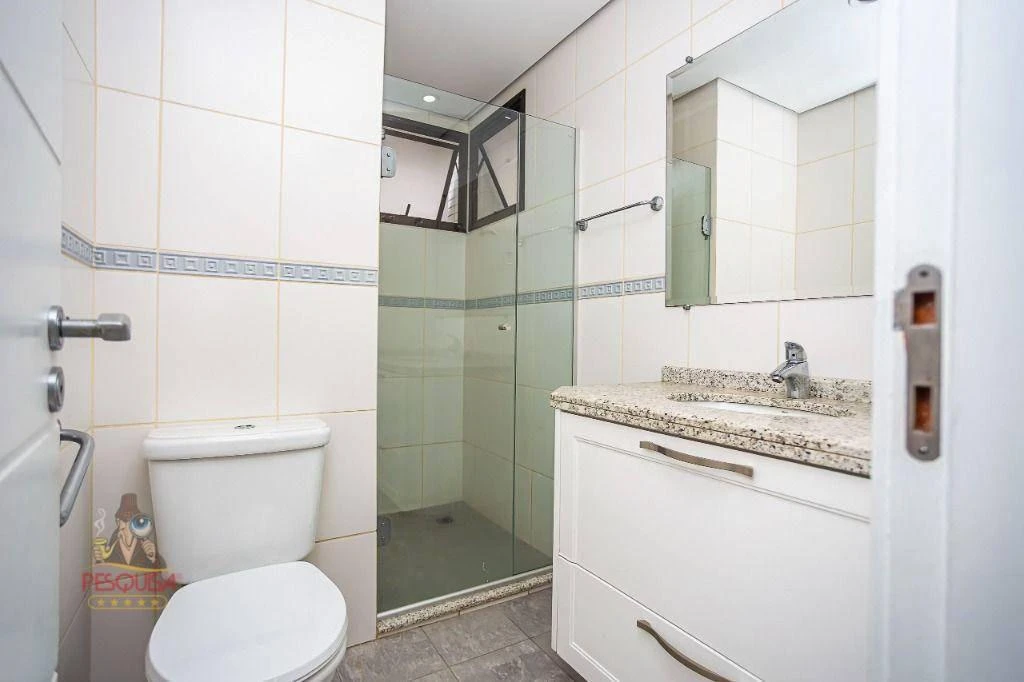 Apartment with 4 bedrooms and 190 m² — photo 48