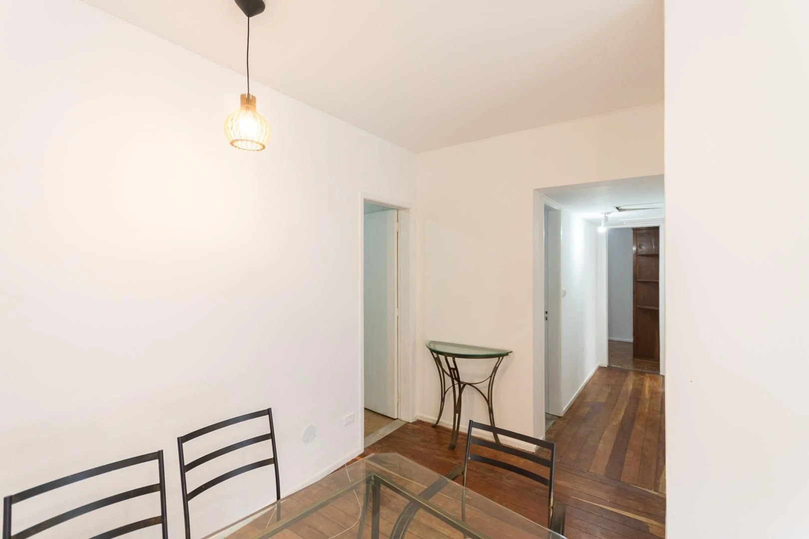 3-bedroom apartment with a home office — photo 37