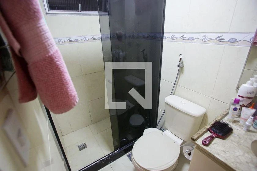 Apartamento amueblado de 2 dormitorios con cocina abierta — photo 25