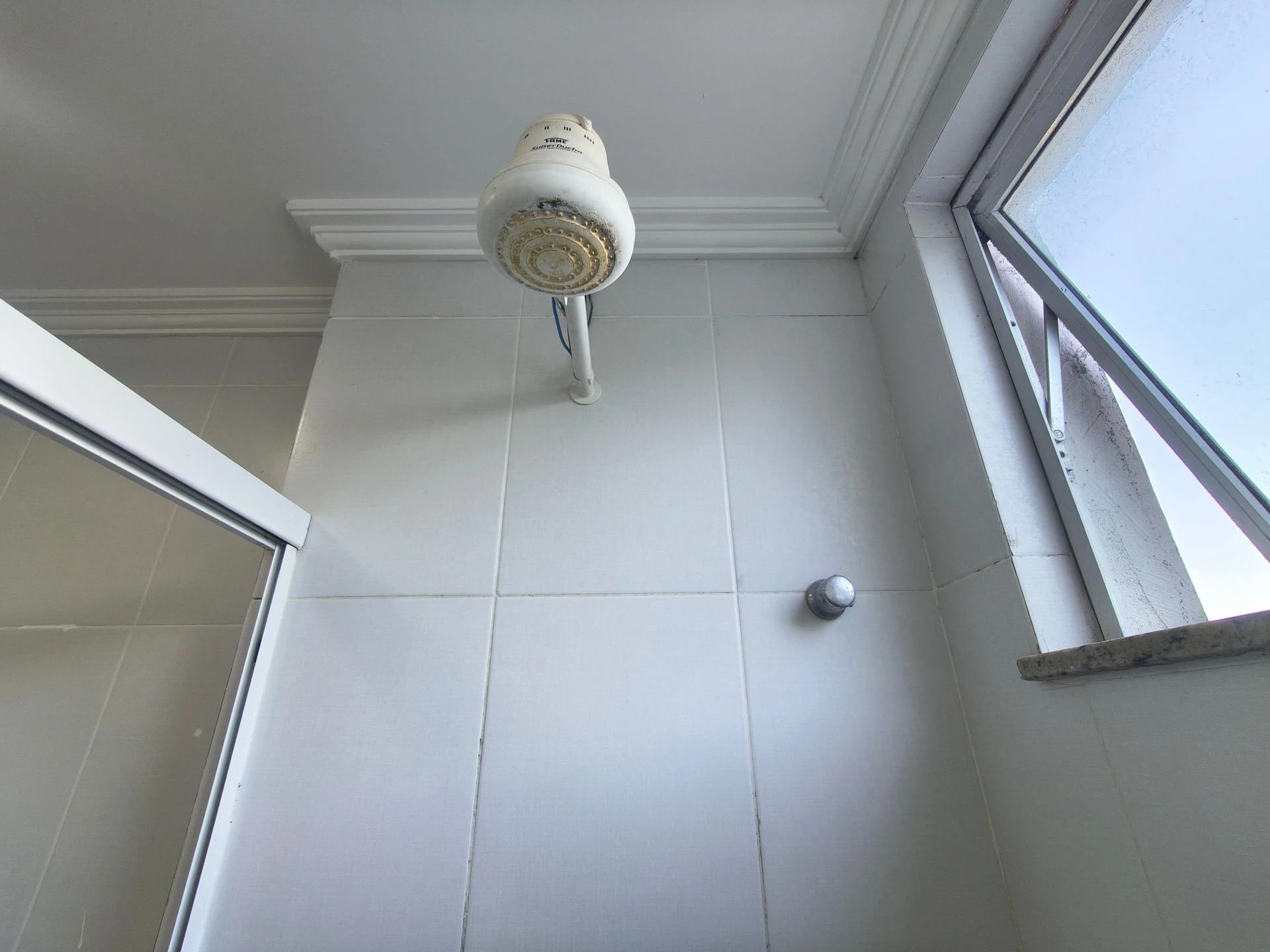 Condo house with 3 bedrooms and a balcony — photo 57