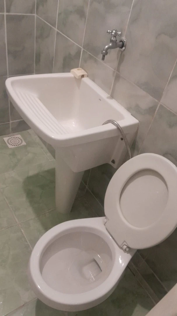Apartamento sem mobília com 1 quarto e chuveiro elétrico — photo 4