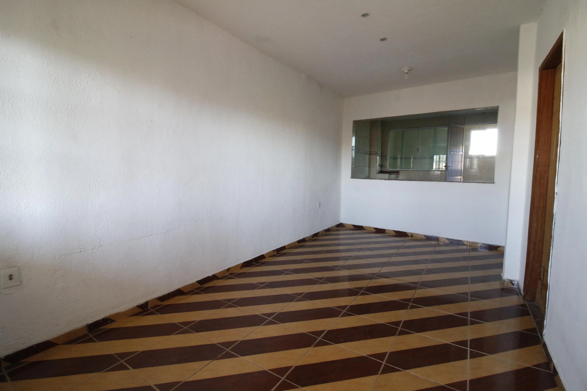 Rental house with 2 bedrooms and 1 bathroom — photo 13