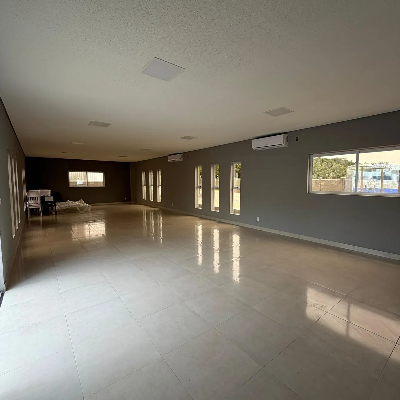 Apartamento de 2 quartos em condomínio com academia — photo 10