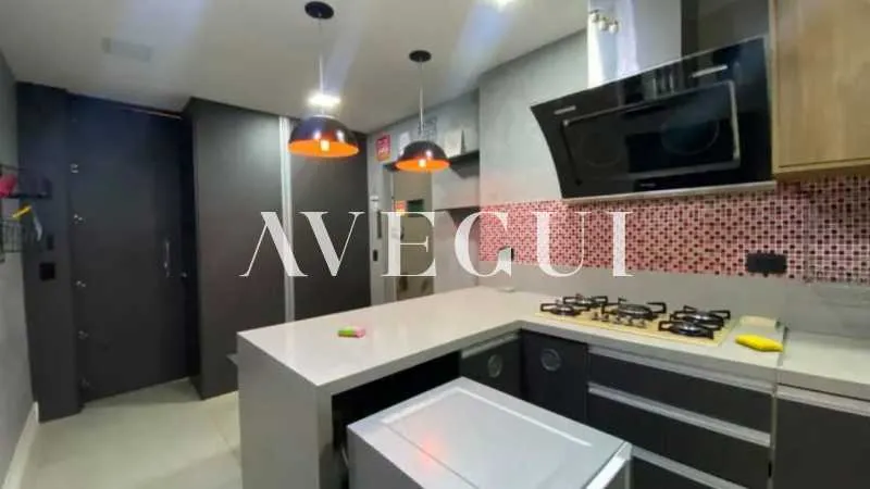 Unfurnished apartment with 4 bedrooms and 5 bathrooms — photo 2