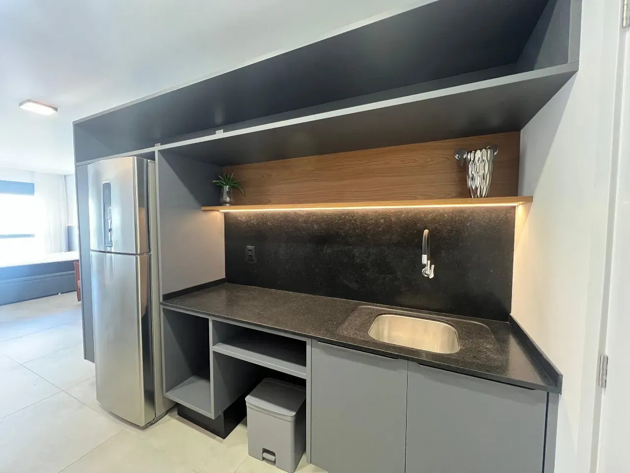 Apartamento mobiliado de 42 m² com cozinha aberta — photo 22