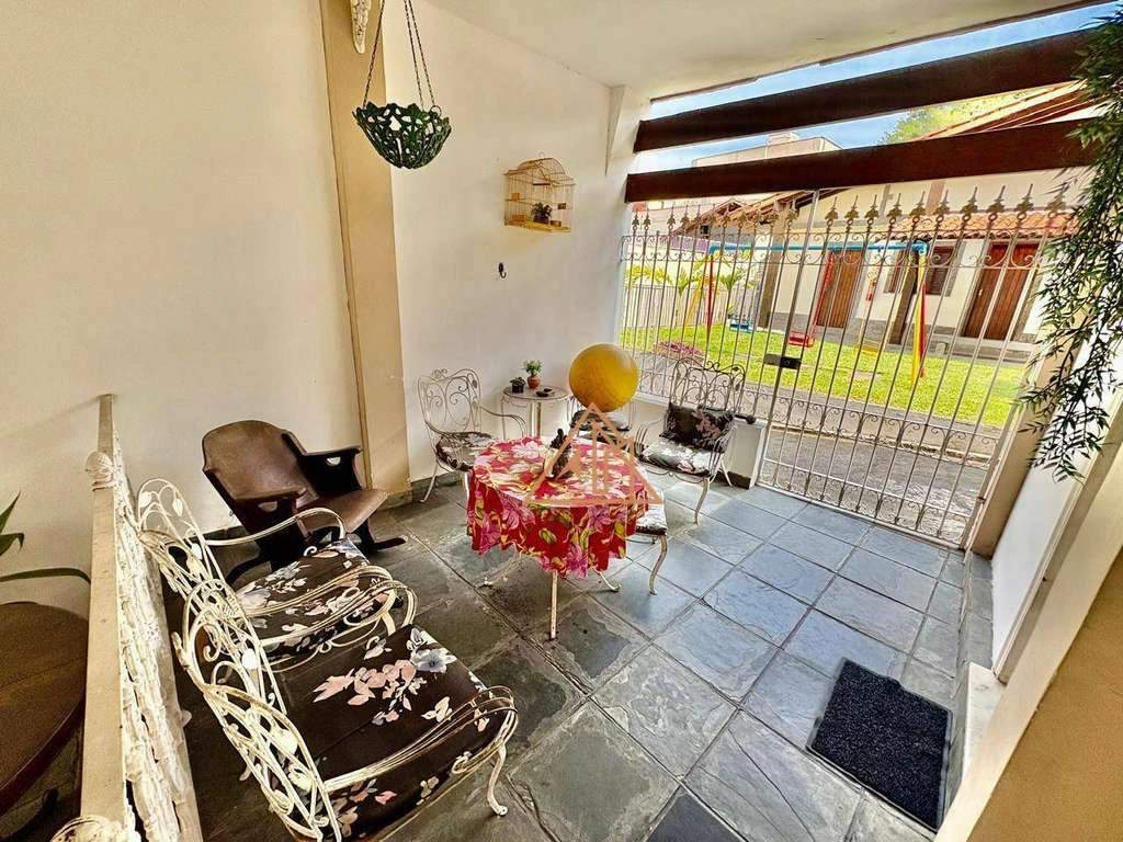 Casa mobiliada com 5 quartos e 228 m² com 3 vagas — photo 7