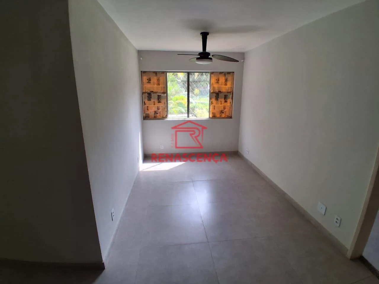 2-bedroom apartment with no parking, 1 bathroom — photo 3