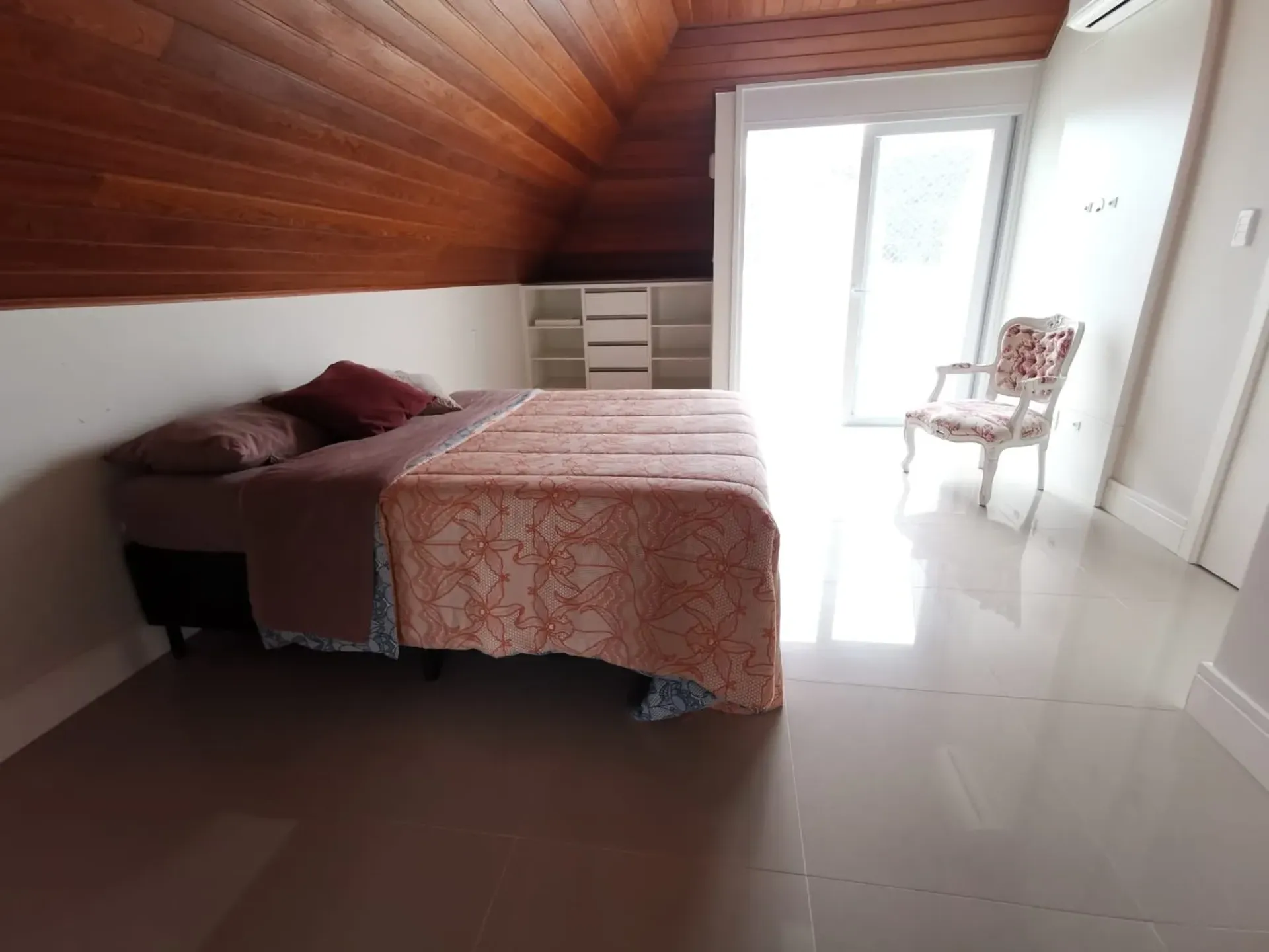Apartamento amueblado de 160 m² con 4 dormitorios y jardín — photo 7