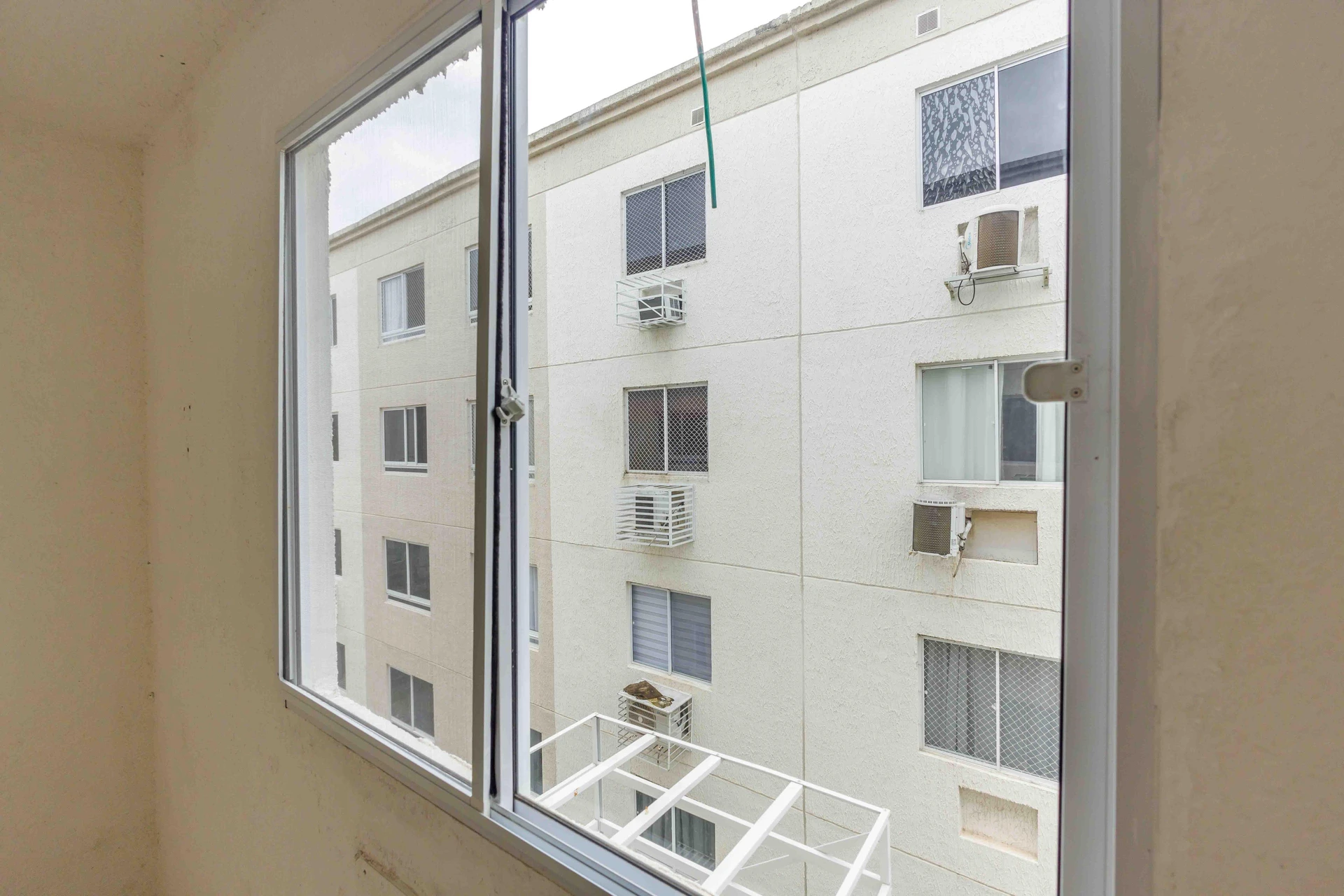 Apartamento com 2 quartos e cozinha americana a gás — photo 23