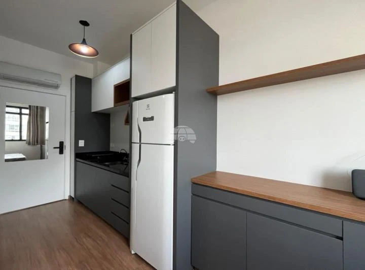 Apartamento de 1 quarto com lavanderia compartilhada — photo 8