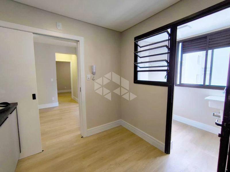 2-bedroom apartment with a water view — photo 11