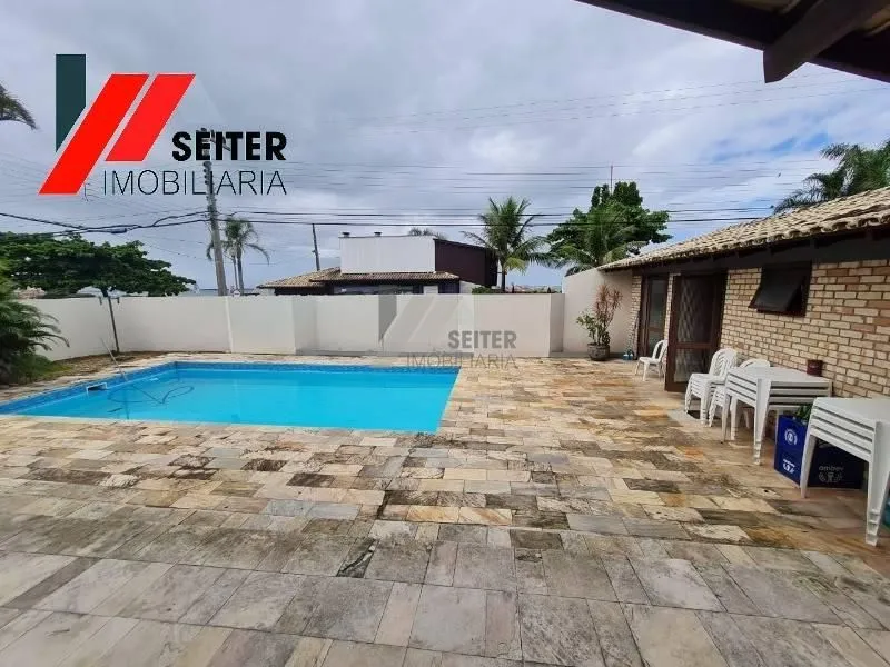 Furnished house with 5 bedrooms and 6 bathrooms