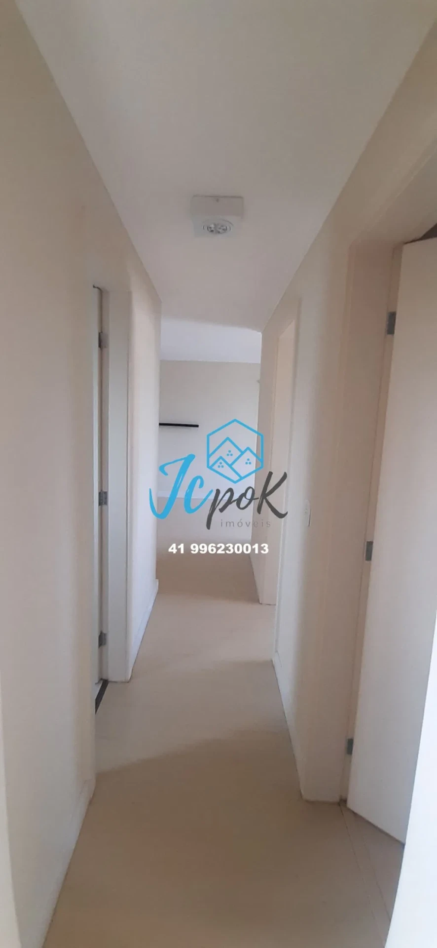 3-bedroom apartment with a walk-in closet in Curitiba — photo 21