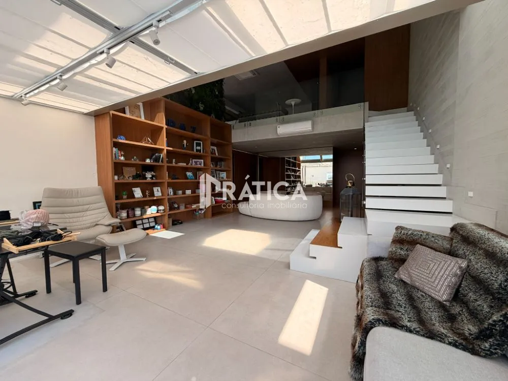 4-bedroom apartment with 5 bathrooms — photo 6