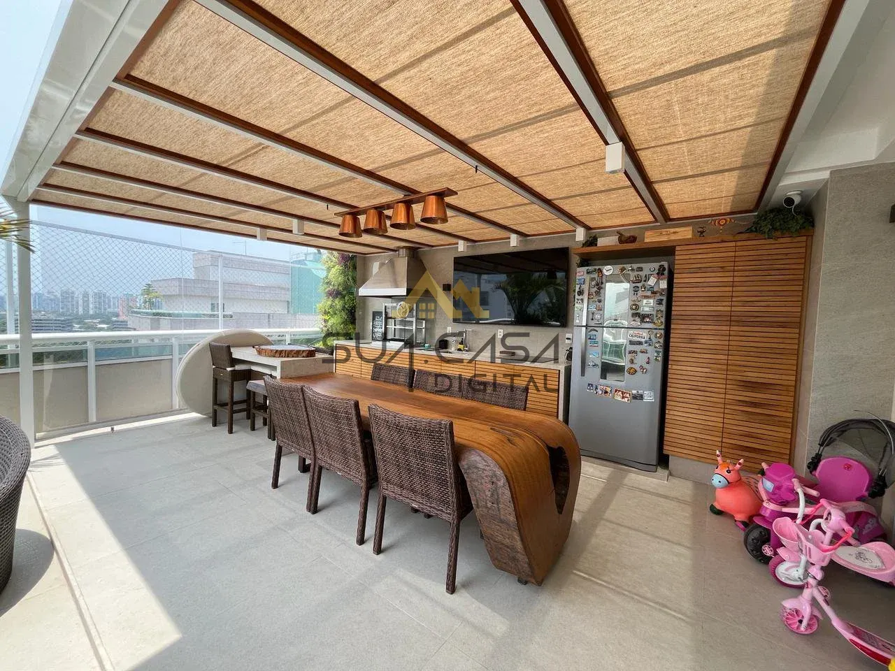Furnished 3-bedroom apartment with 4 bathrooms and terrace — photo 17