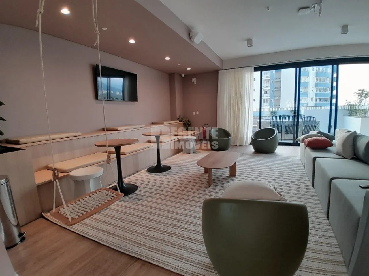 Furnished 21 m² studio with balcony grill — photo 8