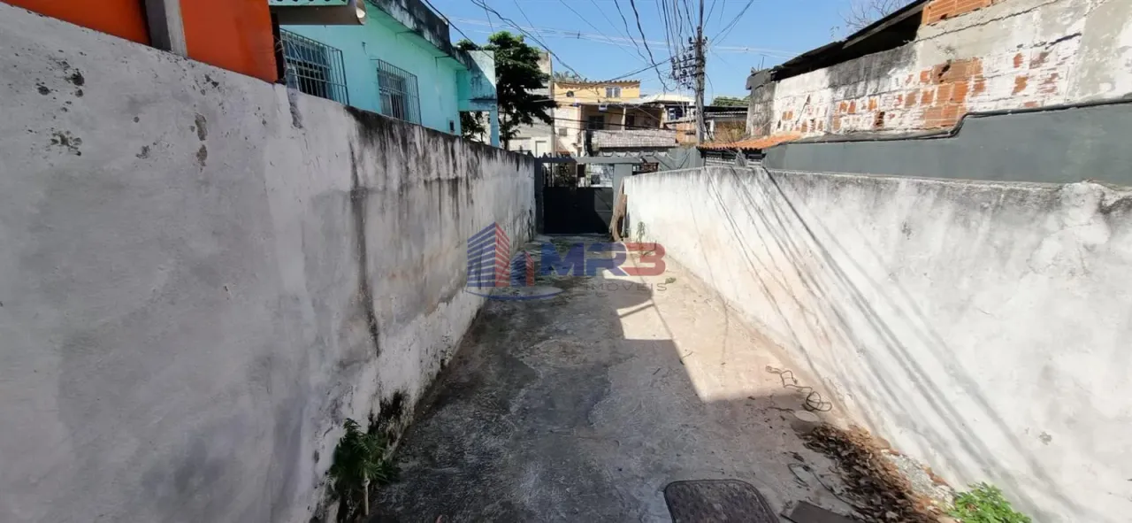 Casa com 3 quartos e cozinha com fogão a gás — photo 19