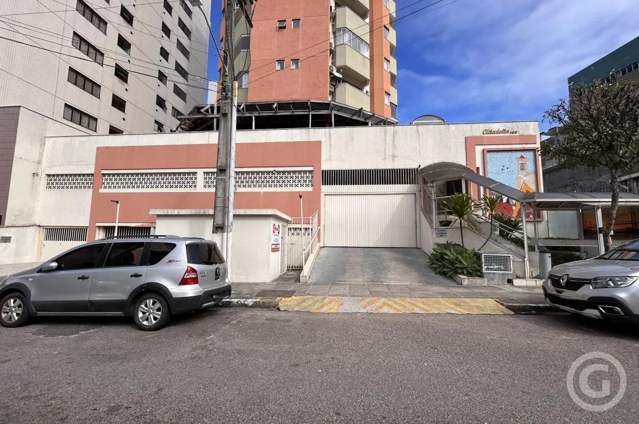 Apartamento de 32 m² com sacada e sala climatizada — photo 17