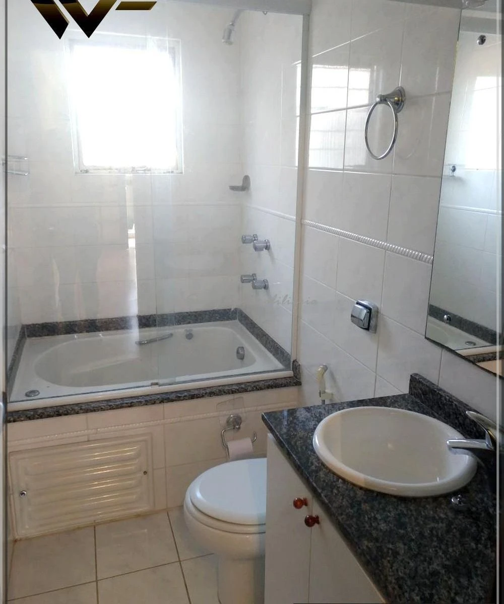 3-bedroom house with a home office in Curitiba — photo 17