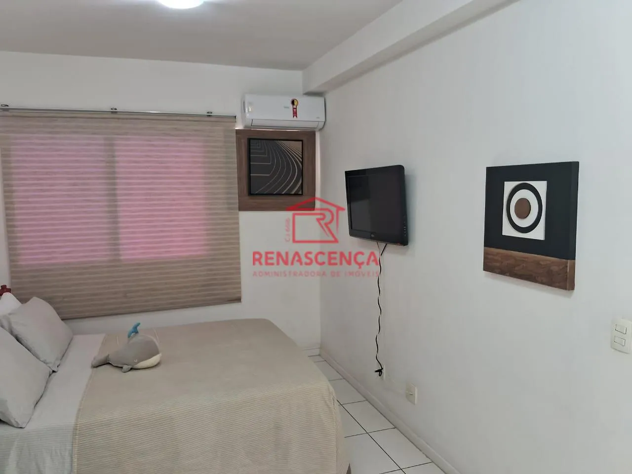 2-bedroom apartment in a building with a tennis court — photo 14