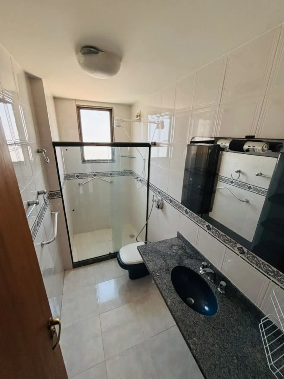 Apartment with 3 bedrooms and 1 bathroom — photo 11