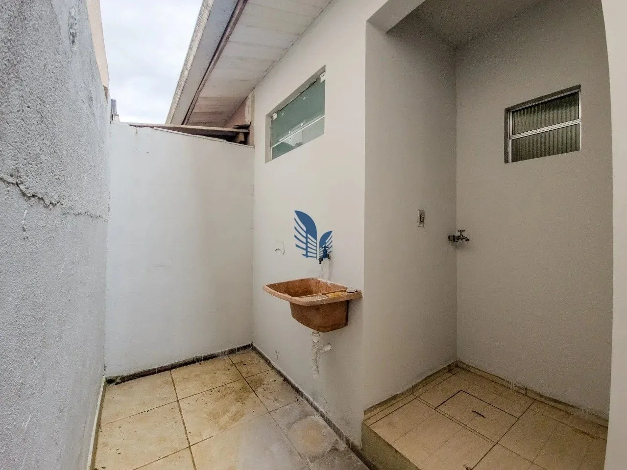 1-bedroom house with a private garden — photo 23