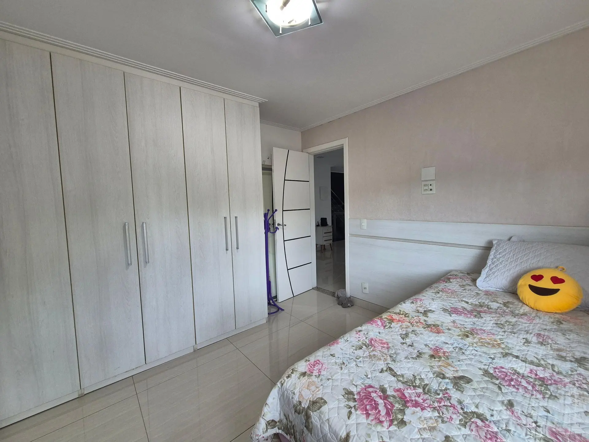 4 quartos e jacuzzi: casa de 318 m² — photo 67
