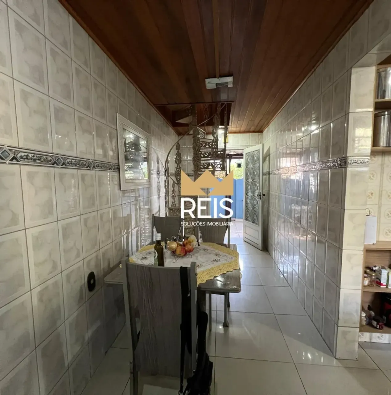 Single-level house with 2 bedrooms and 2 bathrooms — photo 8