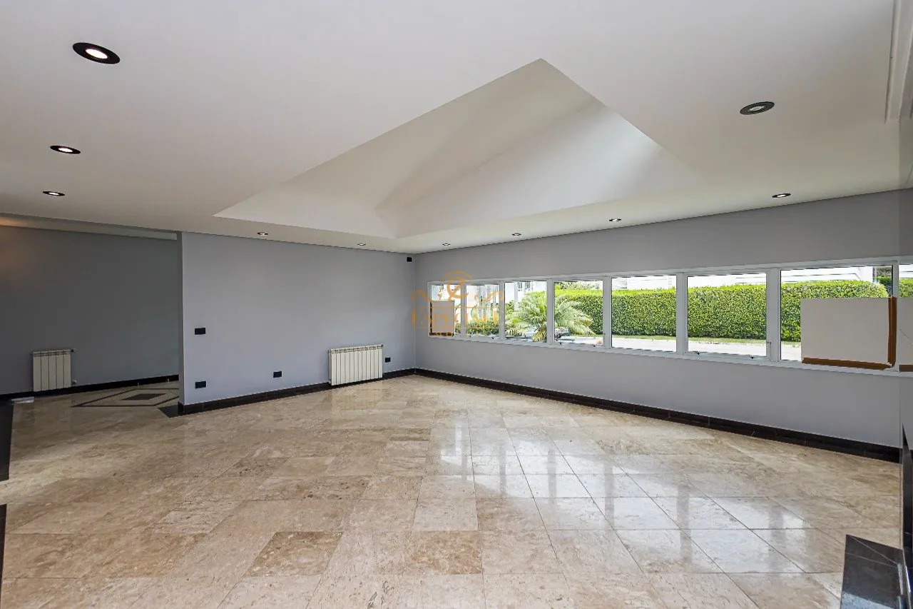 800 m² unfurnished house with gas open-plan kitchen — photo 25
