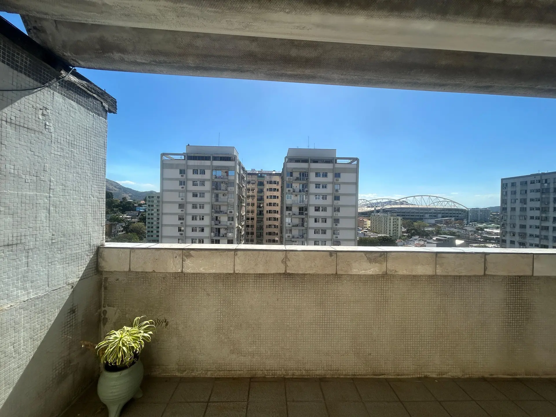 Furnished 4-bedroom rental apartment with 5 parking spaces — photo 7