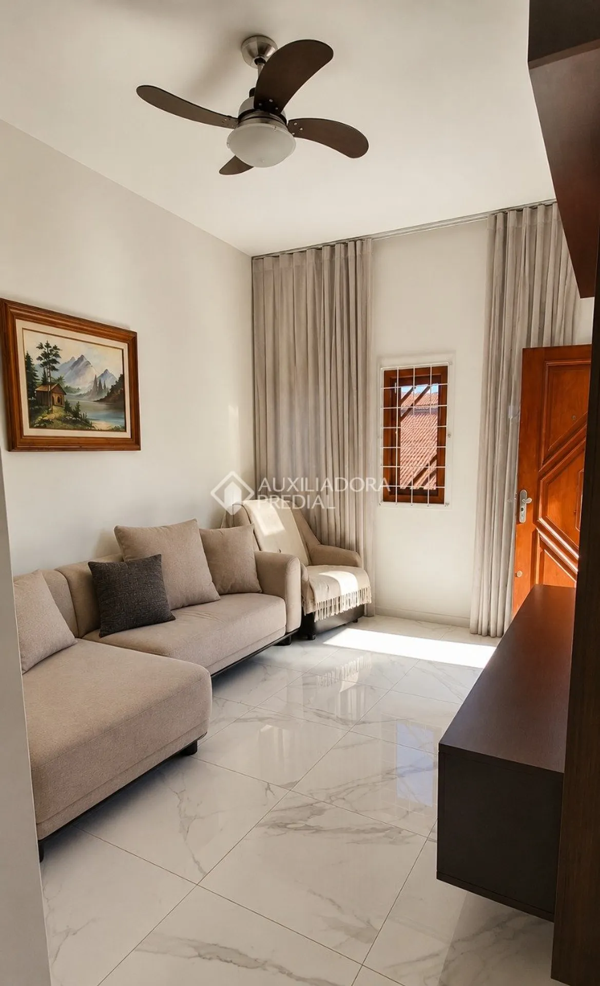 Furnished 369 m² house with 3 bedrooms and pool area
