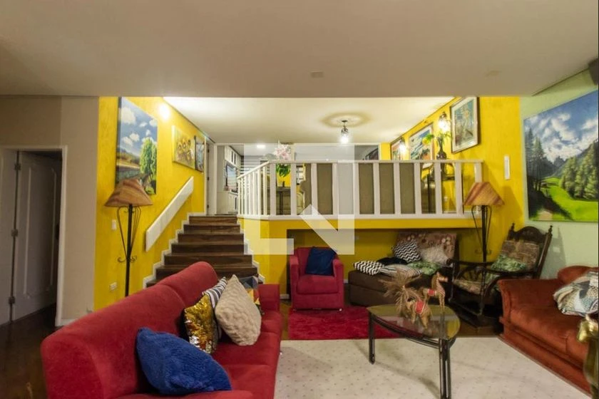 6-bedroom house with private garden and balcony — photo 3