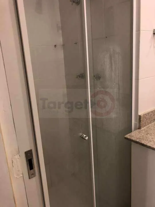 Apartamento com 2 quartos e suíte com banheiro — photo 13